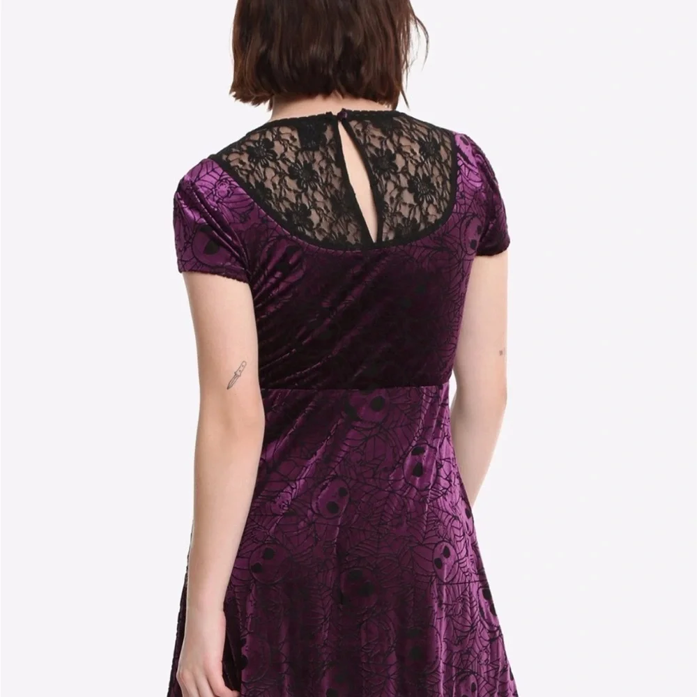 Disney Nightmare Before Christmas Purple Velvet Dress with Black Lace Detail M - Picture 3 of 13